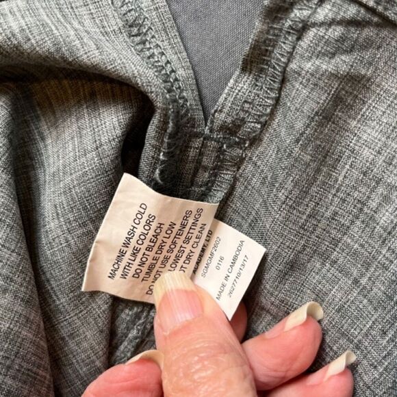 MAGELLAN Outdoors Men's Fish Gear Angler Fit Long Sleeved Vented Shirt Size Med - Picture 10 of 10